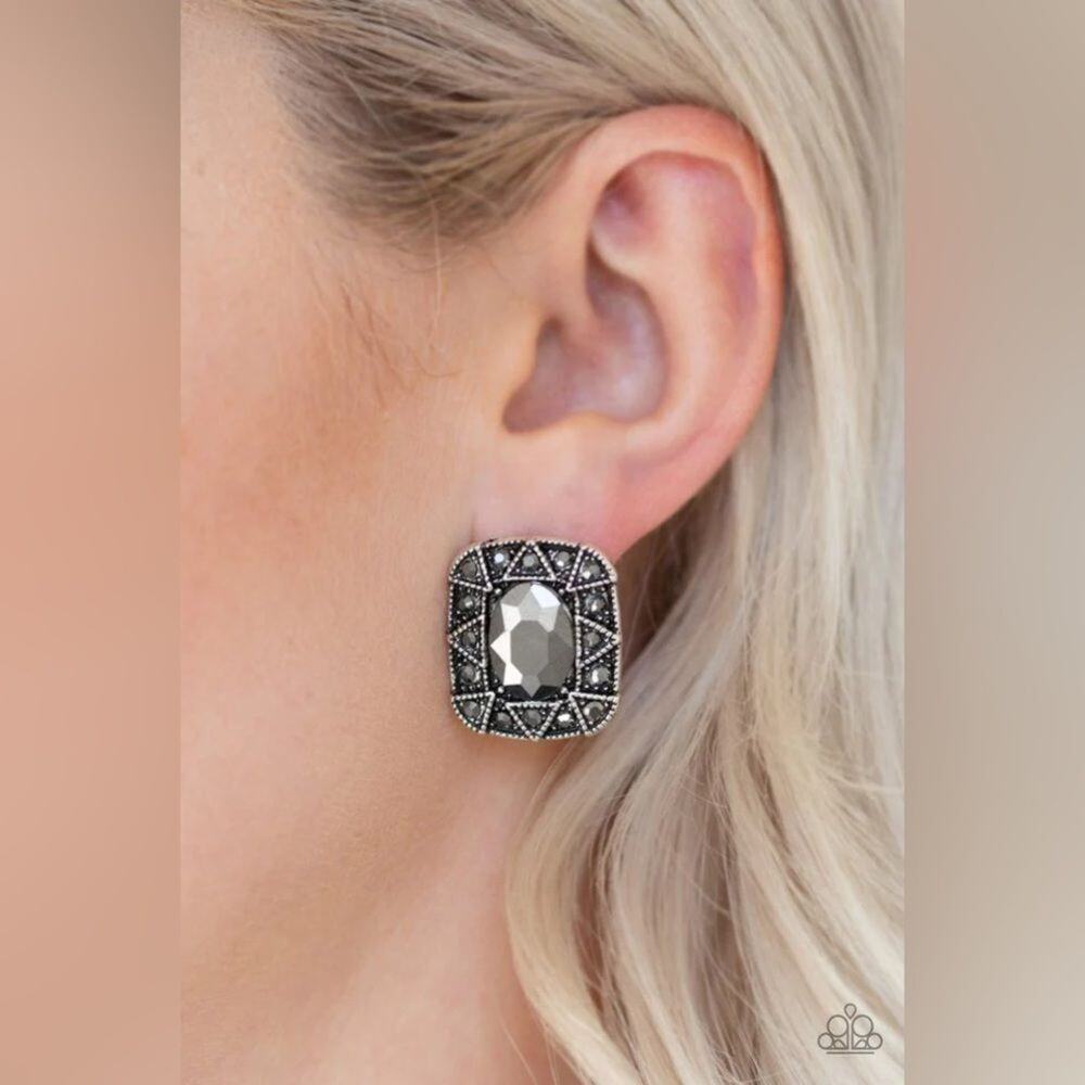 Young Money Silver Earrings (72)